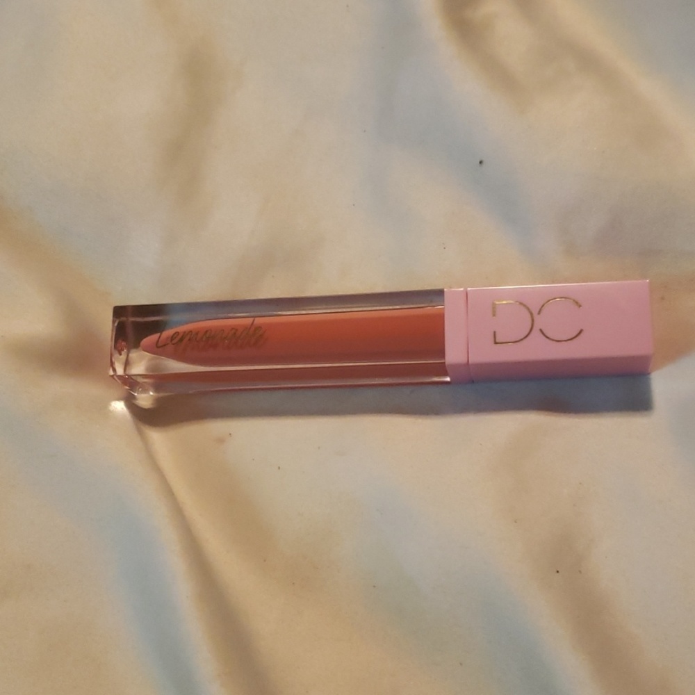 Lip gloss